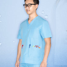 Load image into Gallery viewer, Men Scrub Top -NM6114 (light blue/ green/ blue)
